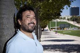 Os escritores raquel ochoa, francisco josé viegas e afonso cruz, para uma conversa sobre comboios e literatura de viagens. Xatjwavy5kvwpm