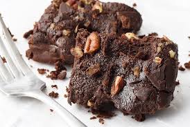 Cyril Lignac Devoile La Recette De Son Incroyable Brownie Aux Noix De Pecan Caramelisees