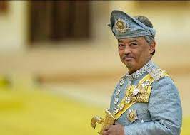 Her royal highness sultanah kalsom and prime minister of malaysia datuk seri najib tun razak and pahang princesses tg muhaini and tg. Sindiket Jual Darjah Kebesaran Pahang Ini Titah Tengku Abdullah