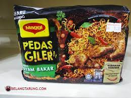 El maggi goreng es un plato servido frecuentemente en los establecimientos de mamak en indonesia y de malasia. Maggi Pedas Giler Perisa Tom Yummz Seafood Berapi Dan Ayam Bakar Mana Lebih Pedas Some Bullet For Your Head