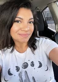 Brittney Echols's Instagram, Twitter & Facebook