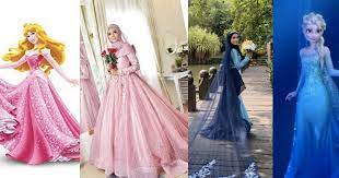 Maybe 3 bulan jugalah sebab dalam masa yang sama kena jahit baju customer sekali, kata ainaa yang merupakan seorang wedding planner. Tempoh 3 Bulan Reka Jahit Sendiri Gadis Ini Akhirnya Gayakan Dress Kahwin Inspirasi Disney Princess Hijabista