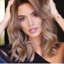 Die Meisten Kreativen Frisuren Fur Frauen 2020 Fur Langes Mittleres Und Kurzes Haar 70 Fotos Frisuren 2019 Neue Frisuren Und Haarfarben Womens Hairstyles Wedding Hairstyles For Long Hair Hair Styles