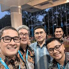 Andre Rahadian (@ndrerahadian) • Instagram photos and videos