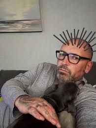 Please give me realistic hair 😋