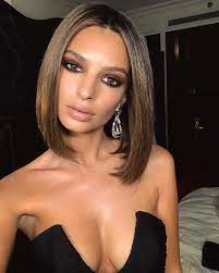 Emily ratajkowski is showing us that she is the queen of pouting at the moment and she has a wicked hairstyle that is backing her up all the way! Emily Ratajkowski Shows Off Her New Bob Haircut And Enviable Cleavage In A Plunging Gown As She Attends Rihanna S Ball