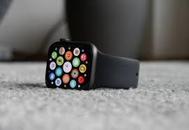 Купите apple watch по низкой цене с доставкой до дома или офиса. Ios 14 5 App Tracking Deaktivieren Und Iphone Mit Apple Watch Entsperren