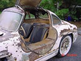 Barn Find Voitures Abandonnees Voiture Mercedes Voitures De Collection