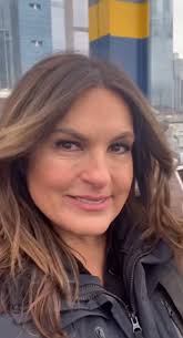 Behind the Scenes of Law and Order SVU: Actor Vs Cop