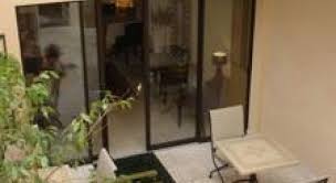 Agoda.fi tarjoaa hotellihuoneita alhaisimpaan hintaan, monet niistä ravintolat ja kahvilat maamerkin läheisyydessä. Hotel Hostellerie De La Poste Clamecy