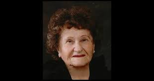 Loretta Everhart's Instagram, Twitter & Facebook