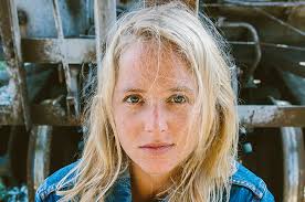 Lissie Covers Donovan's 'Happiness Runs': Exclusive Premiere