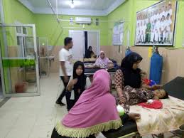 See unbiased reviews of mie bakso hendra hendri, rated 5 of 5 on tripadvisor and ranked #58 of 126 restaurants in banda aceh. Belasan Anak Keracunan Bakso Bakar Penjualnya Diamankan Polisi Tribratanews Polres Aceh Utara
