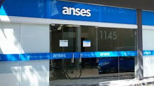 La titular de anses, fernanda raverta, anunció un refuerzo del ife, los 10.000 pesos se comenzarán a pagar desde el 8 de junio. Coronavirus Argentina Ife Anses 3 Quienes Cobran El Bono Hoy Lunes 7 De Septiembre Segun Terminacion De Dni As Argentina
