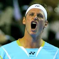 Excampeón Rosales liquidó en dos al venezolano Medina en Managua