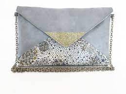 Sac Pochette Graphique De Soiree Gris Clair Liberty Paillettes Dorees Sacs A Main Par Fil Des Toiles Sac Pochette Sac Modeles De Sac