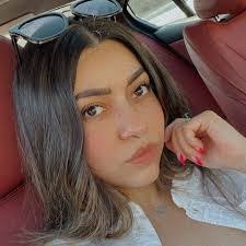 Mary Alvarez's Instagram, Twitter & Facebook