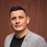 Laura Sigg's Instagram, Twitter & Facebook