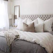 pin by neve zoe brouwers on h o u s e h o m e beige headboard bedroom tufted headboard bedroom bedroom inspirations