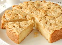 L Amandier Est Un Gateau Fondant Aux Amandes A Base De Poudre D Amandes De Su En 2020 Gateau Aux Amandes Facile Gateau Moelleux Aux Amandes Recette Gateau Aux Amandes