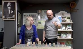 Sedef Hastaligi Nedir Kisiye Ozel Hazirladigimiz Bitkisel Kremle Tedaviyi Destekliyoruz Detayli Bilgi Almak Icin 0312 433 40 47 Talk Show Scenes Talk