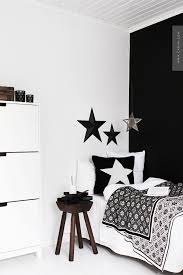 Black And White Childrens Room 10 Black And White Kids Rooms Tiny Little White Kids Room Modern Kids Room White Girls Bedroom