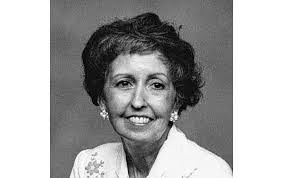 Sarah Tunnell's Instagram, Twitter & Facebook