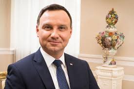 Maybe you would like to learn more about one of these? Przed Kim Kleczy Mlody Duda Zobacz Niesamowita Fotografie Sprzed Lat Super Express Wiadomosci Polityka Sport