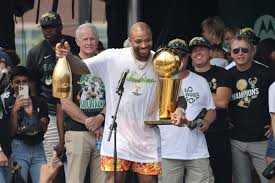 Kevin durant and pj tucker involved in a scuffle as things heat up in game 3 kevin durant and pj tucker got into a scuffle in the nets vs bucks game 3 of the nba playoffs 2021. Nqczw5iuhjy52m