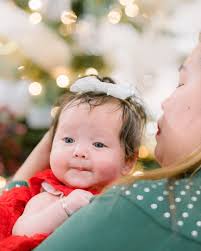 The gift of love. The gift of peace. The gift of happiness. May all these  be yours at Christmas. Merry Christmas Everyone! Love, The Lindorff's 📸Mj  Edvalson💛