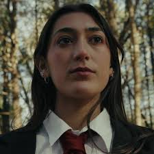 Mia Humphrey's Instagram, Twitter & Facebook