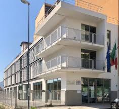 Signorina reynolds, sono dell'agenzia delle entrate. Ufficio Territoriale Palermo 2 Agenzia Delle Entrate La Uilpa L Edificio In Via Delle Croci Non Garantisce La Salute E La Sicurezza Dei Lavoratori Sicilmedtv It