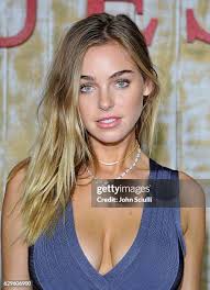 17 Elizabeth Turner Guess Stock Photos, High-Res Pictures, and Images