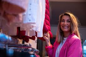 Pilene peker oppover for bydelsbutikk