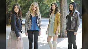 Fall Tv Fashion Outfitting Pretty Little Liars From flapper dresses to pinup clothing and from retro swimwear to indie clothing, the vintage look is a culmination of fashion from the 20's.