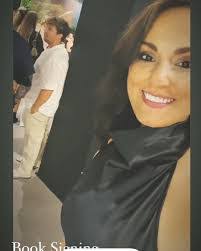 Melinda Pagan's Instagram, Twitter & Facebook