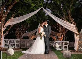 This Outdoor Fairytale Wedding Will Leave You In Awe As Seen In Spectacular Bride Magazine At The Grove Imag Wedding Vegas Wedding Wedding Bridesmaid Dresses