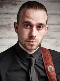 Gareth Pearson Pictures