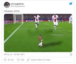 Psg getting acquainted with the camp nou turf. Barcelona Vs Psg Champions League The Best Memes As Mbappe And Psg Thrash Barcelona Foto 1 De 7 Marca English