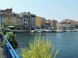 Port De Martigues Provence Les Regions De France Martigues Provence