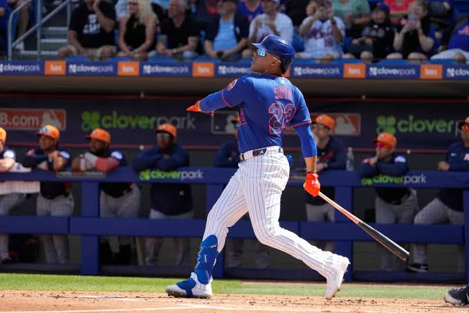 Juan Soto hits a 426-foot home run in his first at-bat for the New York  Mets | MyWabashValley.com