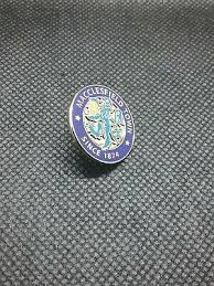 cambridge united pin badge quality hard