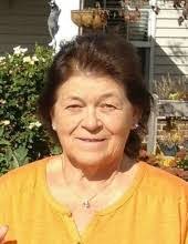 Lydia Leone's Instagram, Twitter & Facebook