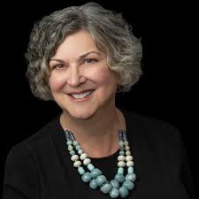 Manning & Napier representing at the St. Pete Chamber of Commerce annual  meeting. Rise & Shine indeed! So nice to see so many friends and meet new  ones!