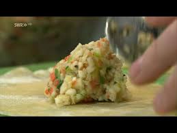Jetzt statt eur 12,15¹ nur eur 6,26. Kaffee Oder Tee Geschmalzte Maultaschen Auch Mit Gemusefullung Ein Genuss Youtube