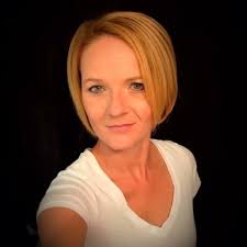 Mandy Gallagher (@MandyGal12)