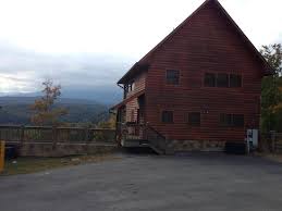Welcome to unforgettable, we would love to share our cabin with you. Starr Crest Sign From Road Picture Of Starr Crest Resort Sevierville Tripadvisor