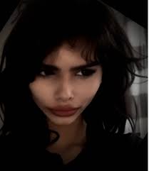 Dara Flexing Her Feet