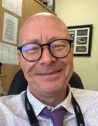 Welcome to Busbridge C of E Junior School. Our Headteacher is Mr Catchpole.  Here are some photographs of our school. This is th