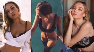 Ester Esposito Topless - 27 фото